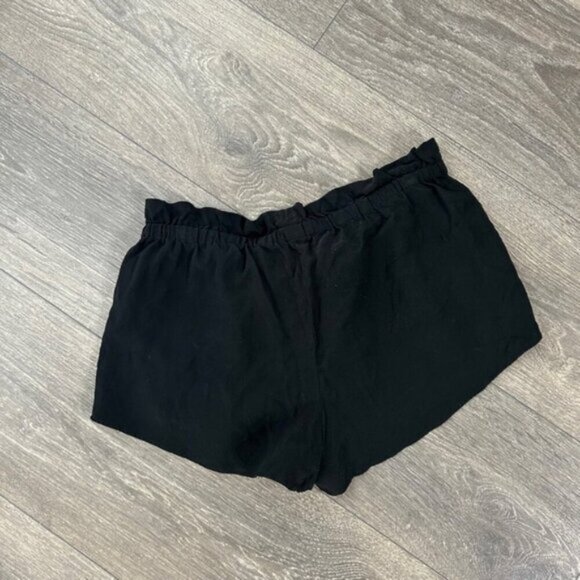 Wilfred Aritzia Montrouge Shorts Crepe Paperbag Waist Black Silk Size XXS - Picture 12 of 14